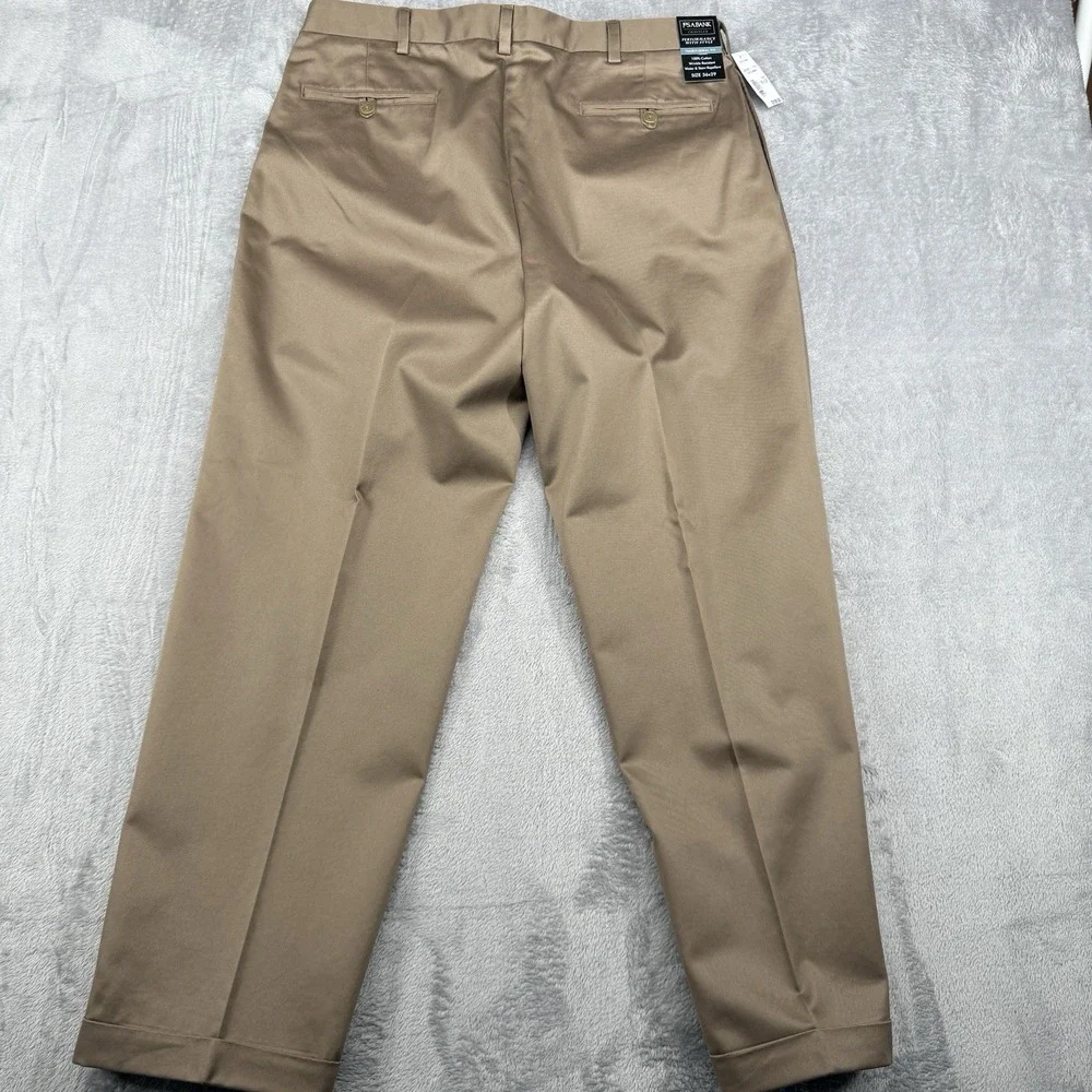 Jos A Bank Pants Mens 36x29 Khaki Traditional Fit Traveler Pleated Cuffed NWT‎